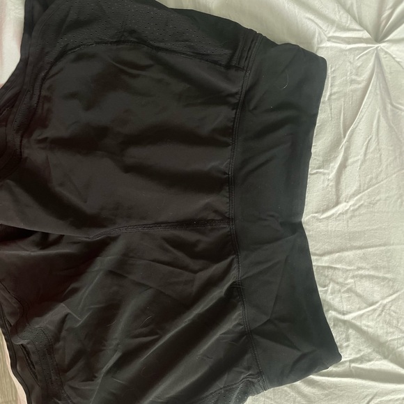 High waisted black lululemon shorts size 2 - Picture 3 of 3